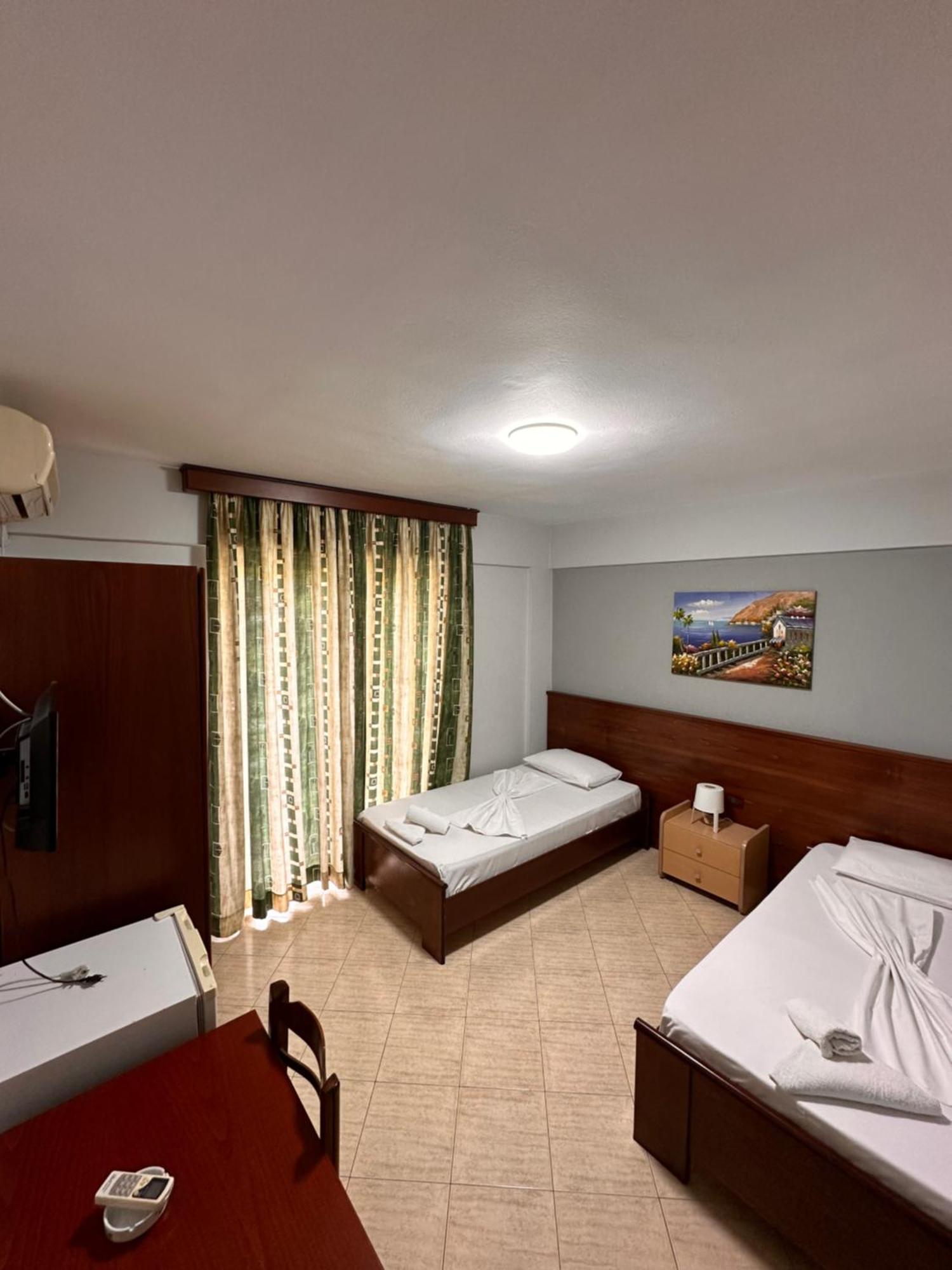 Hotel Venera Sarandë Eksteriør bilde